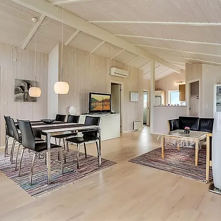 Hirtshals Feriehus *